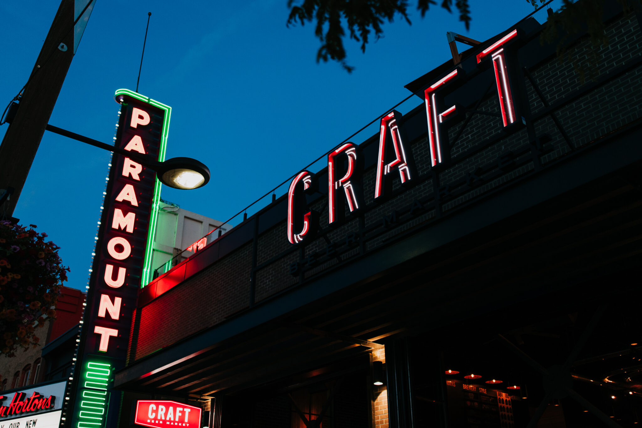 Kelowna Restaurant CRAFT Beer Market